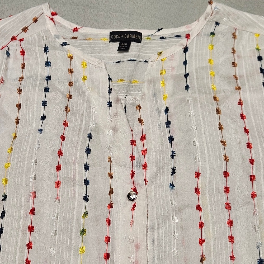 Coco + Carmen Blouse Womens S/M White Multicolor Tufted Embroidered Button Down